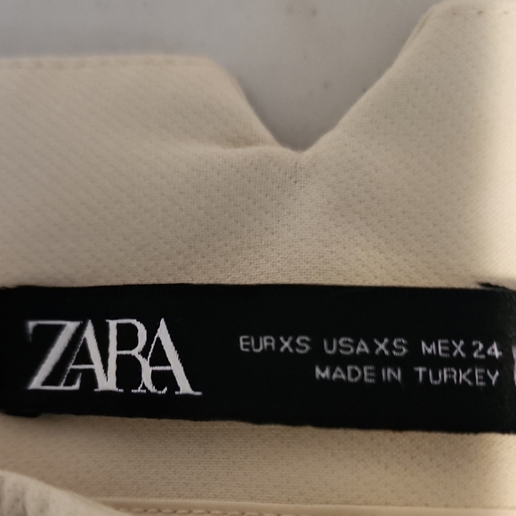 Zara High Waisted Cream Trendy Slacks - Picture 2 of 7